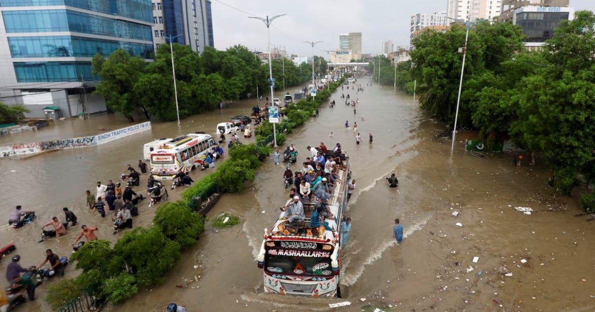 Karachi street flooding Karachi street flooding