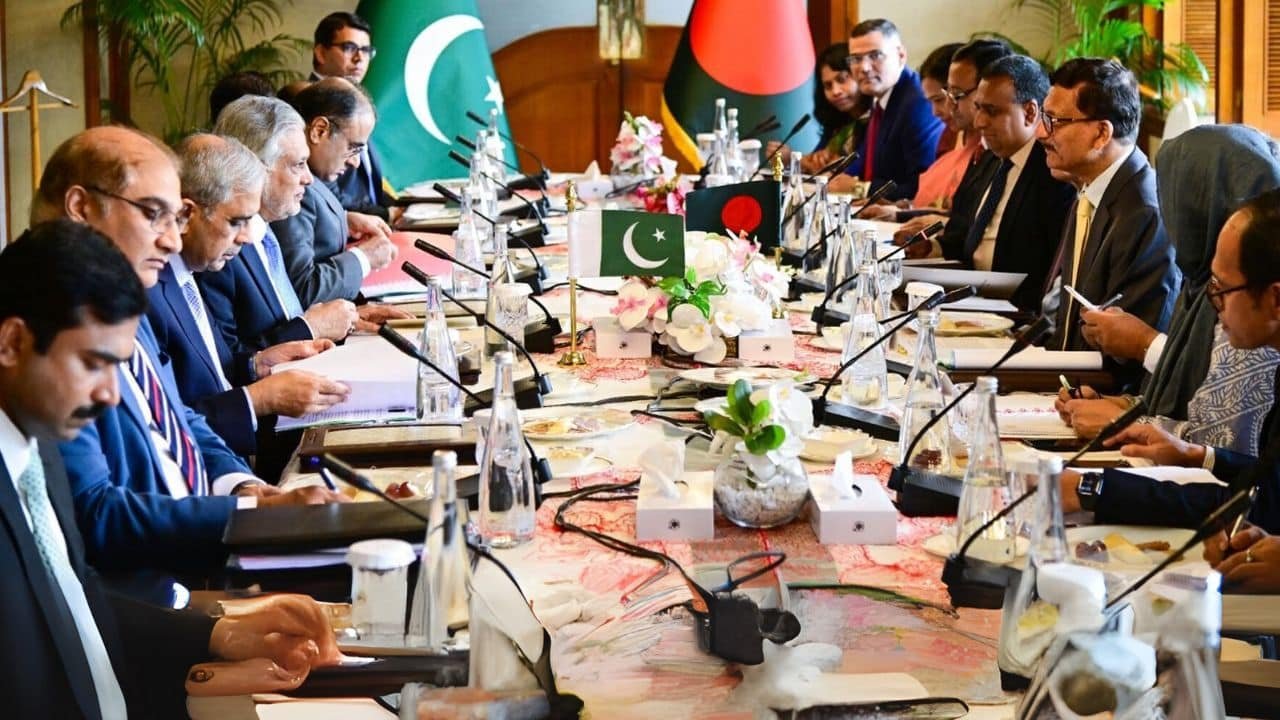 Pakistan, Bangladesh Restarted Cooperation in 6 Areas Pakistan Bangladesh Officials, in Recent Bilateral State Level Visits
