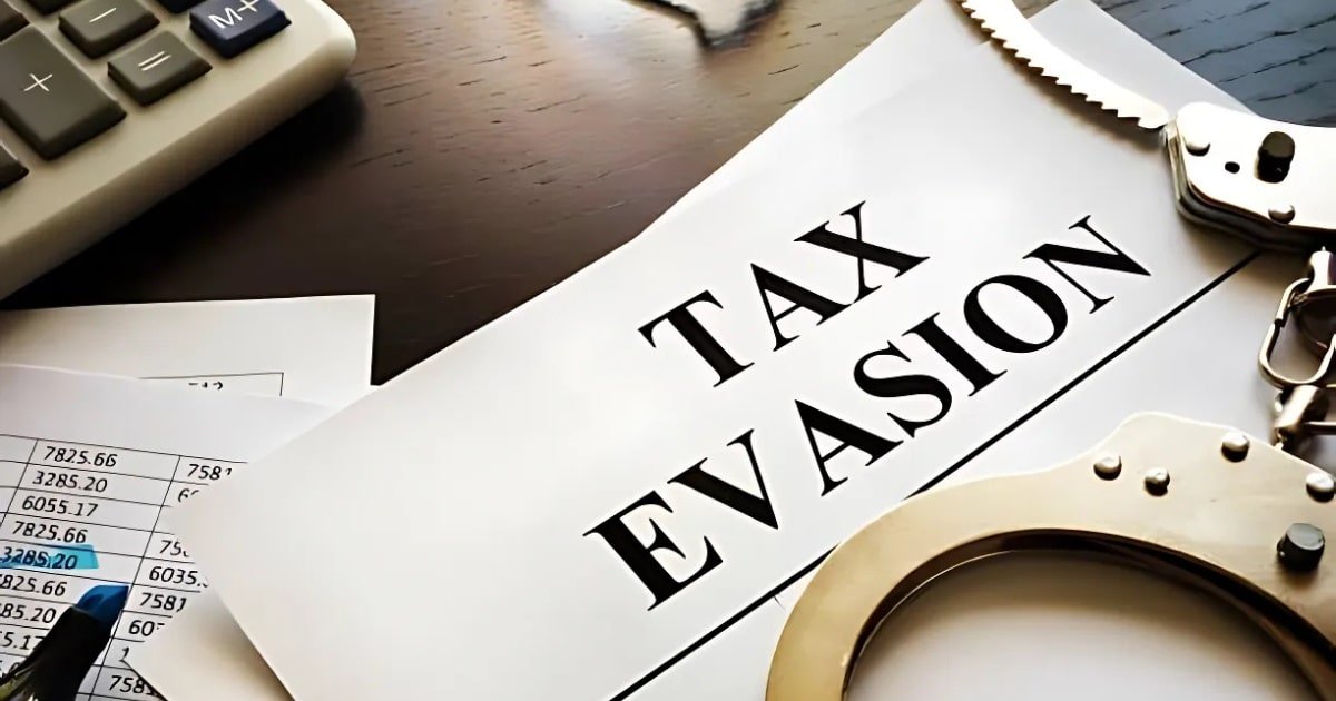 Tax Evasion as a National Security Threat (2) Tax Evasion as a National Security Threat