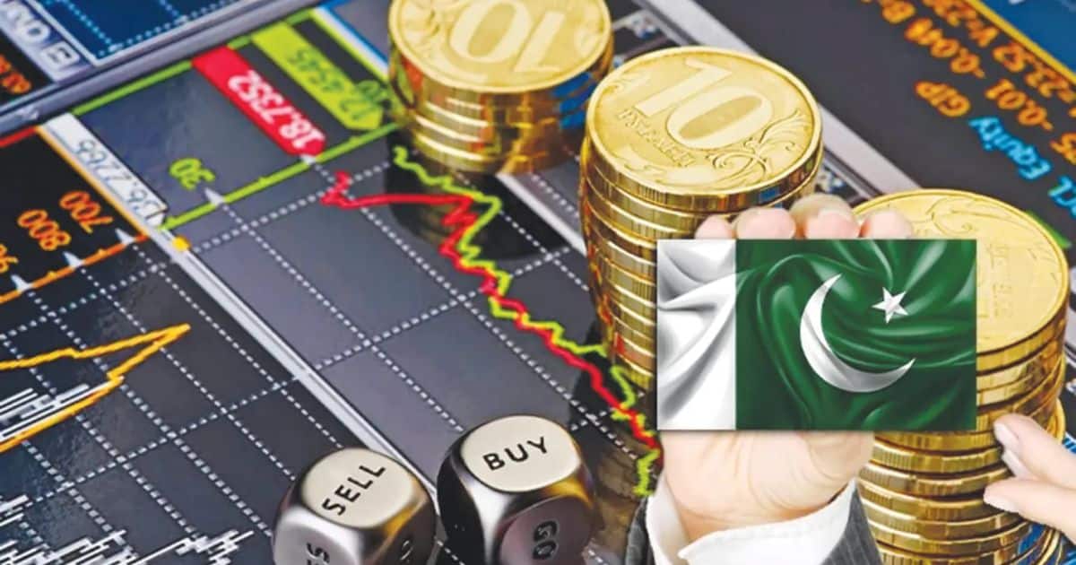 Pakistan Slashes Annual GDP Growth Forecast to 3.9% as Flood Damage Hits $1.3 Billion Pakistan Slashes Annual GDP Growth Forecast to 3.9% as Flood Damage Hits $1.3 Billion