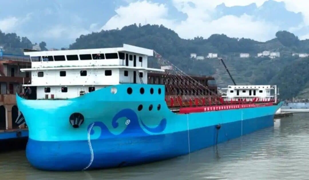 China Unveils World’s Largest Electric Cargo Ship, the “Gezoba”
