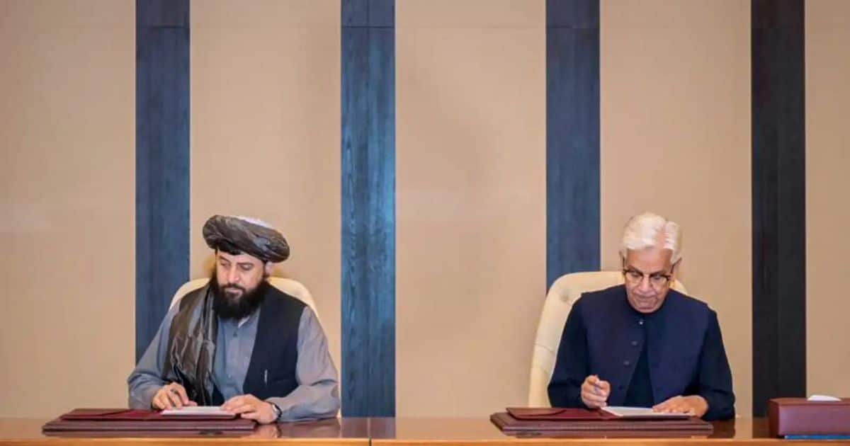 Defence Minister Affirms Pak-Kabul Ceasefire Strictly Conditional on Ending Cross-Border Terrorism Defence Minister Affirms Pak-Kabul Ceasefire Strictly Conditional on Ending Cross-Border Terrorism