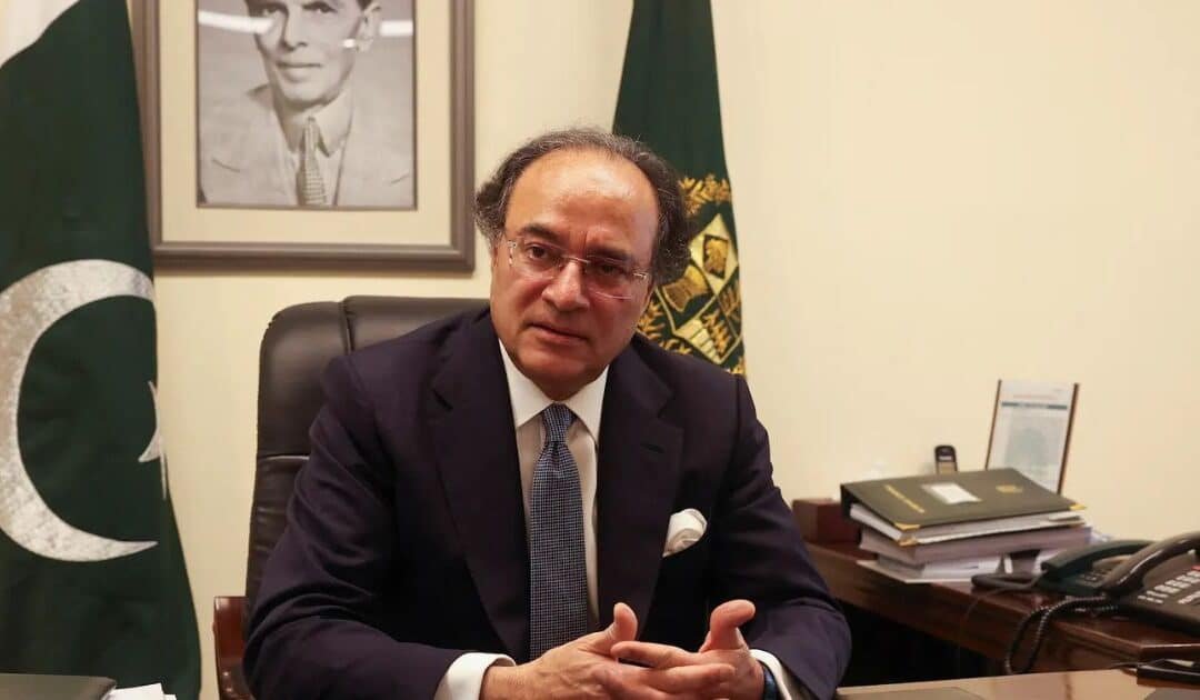 Finance Minister Muhammad Aurangzeb Calls on Pakistani Business Leaders to Further Cement Pak-US Economic Ties