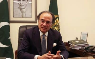 TODAYSTANCE Finance Minister Muhammad Aurangzeb Calls on Pakistani Business Leaders to Further Cement Pak-US Economic Ties