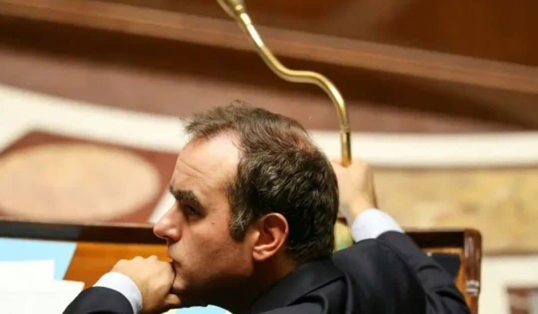 French PM Sébastien Lecornu Survives Two No-Confidence Votes Amid Deep Political Divisions