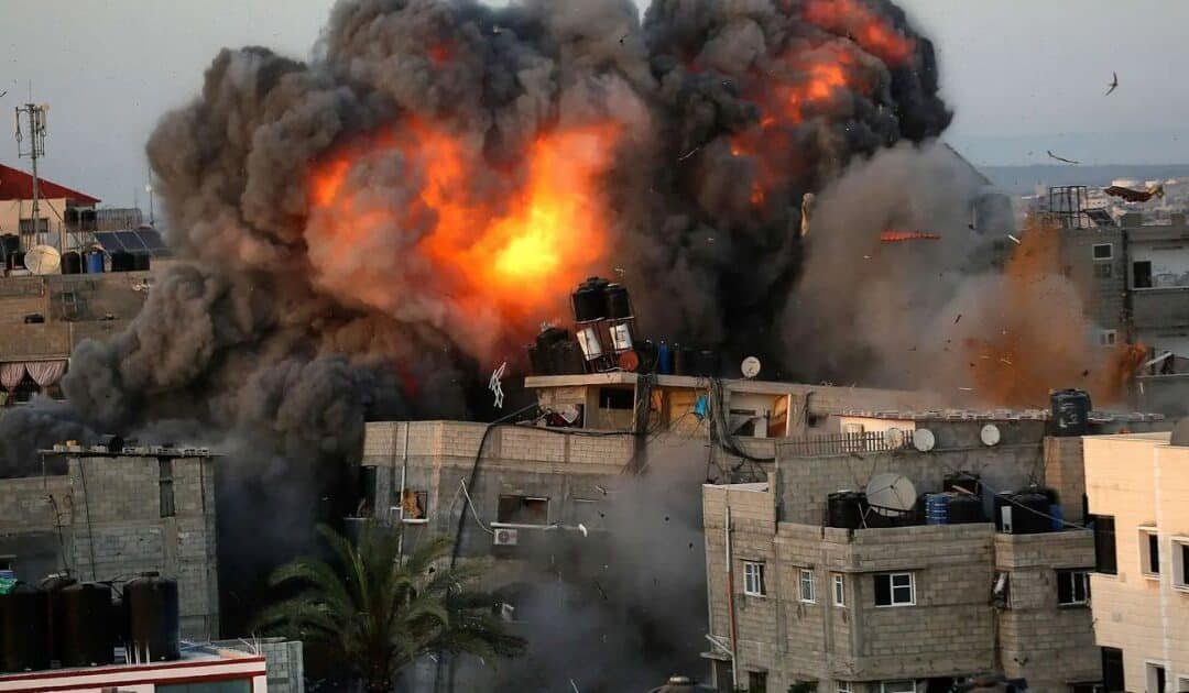 Gaza Faces New Wave of Strikes Despite U.S. Ceasefire Push
