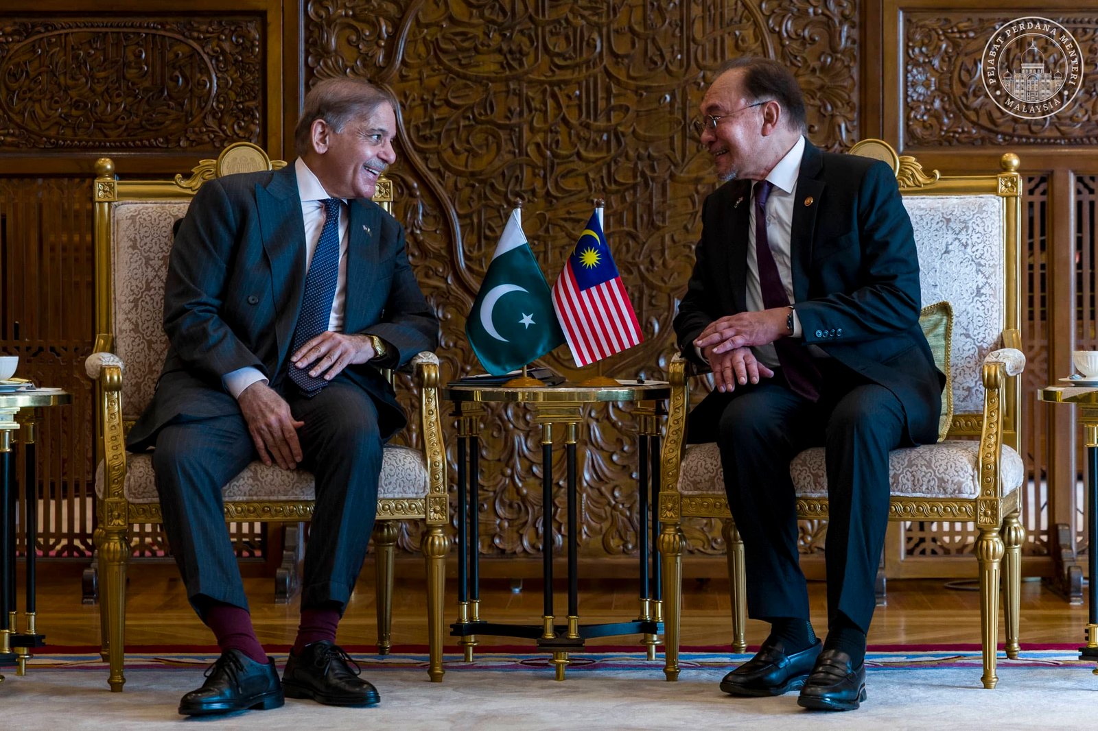 PM shahbaz Sharif in Malaysia PM shahbaz Sharif in Malaysia