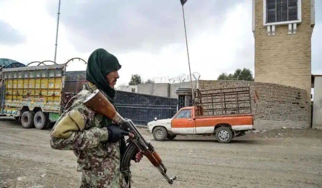 TODAYSTANCE Taliban-Pakistan Border Clashes Escalate, Dozens Reported Dead Amid Rising Tensions
