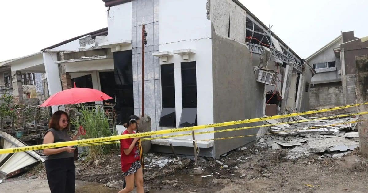 Tsunami Threat Lifts in Philippines and Indonesia Following Powerful Earthquake Tsunami Threat Lifts in Philippines and Indonesia Following Powerful Earthquake