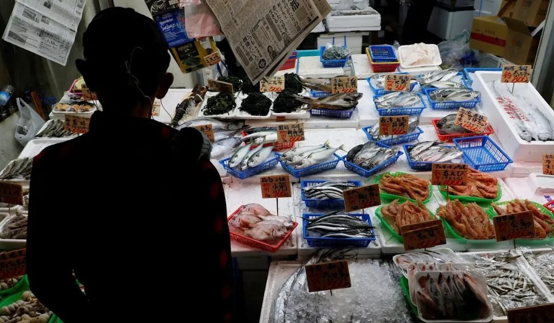 China Signals Ban on Japanese Seafood Imports as Taiwan Dispute Escalates