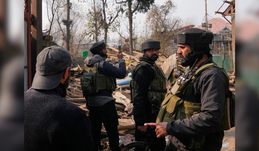 Kashmir Raids Intensify After Delhi Car Blast Linked to Suspected ‘Terror Module’