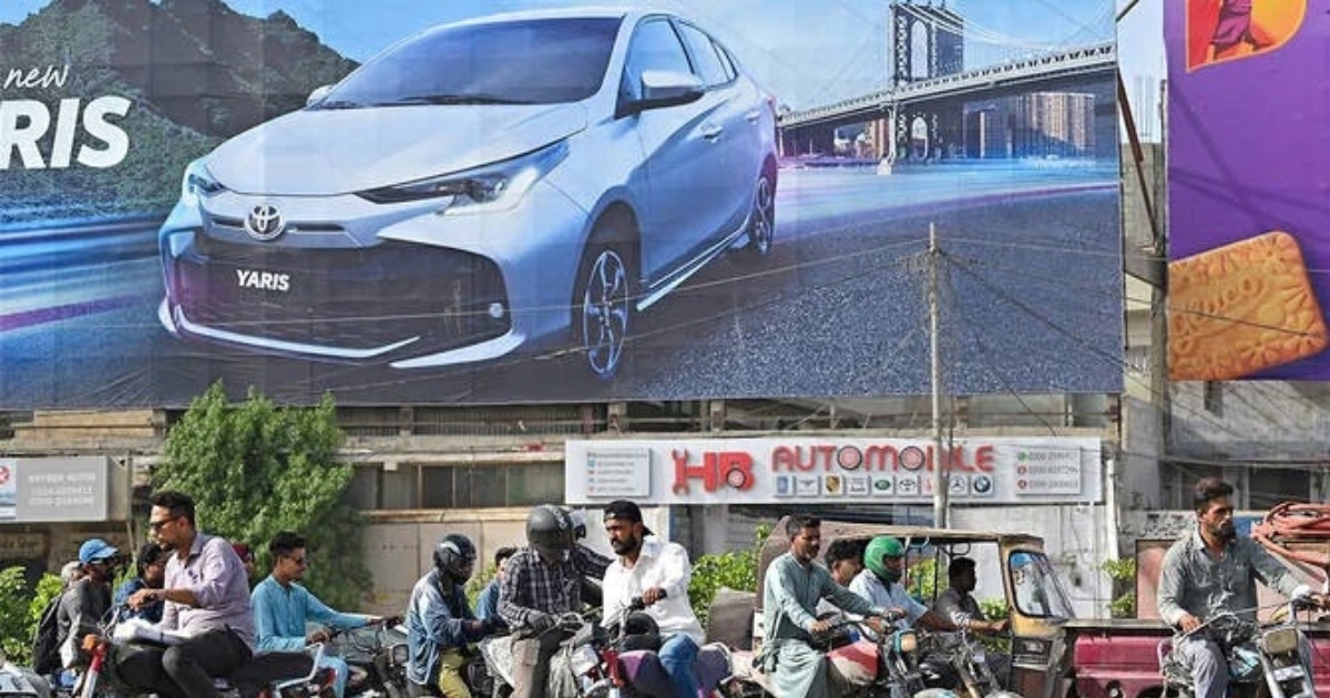 Pakistan Braces for Used Car Imports Under IMF Reforms, Raising Forex and Industry Concerns