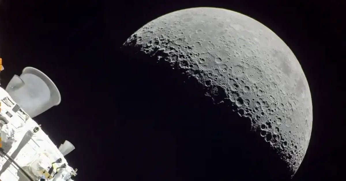 US Military Seeks to Track ‘Potential Threats’ from the Moon as DARPA Launches Cislunar Surveillance Program US Military Seeks to Track ‘Potential Threats’ from the Moon as DARPA Launches Cislunar Surveillance Program