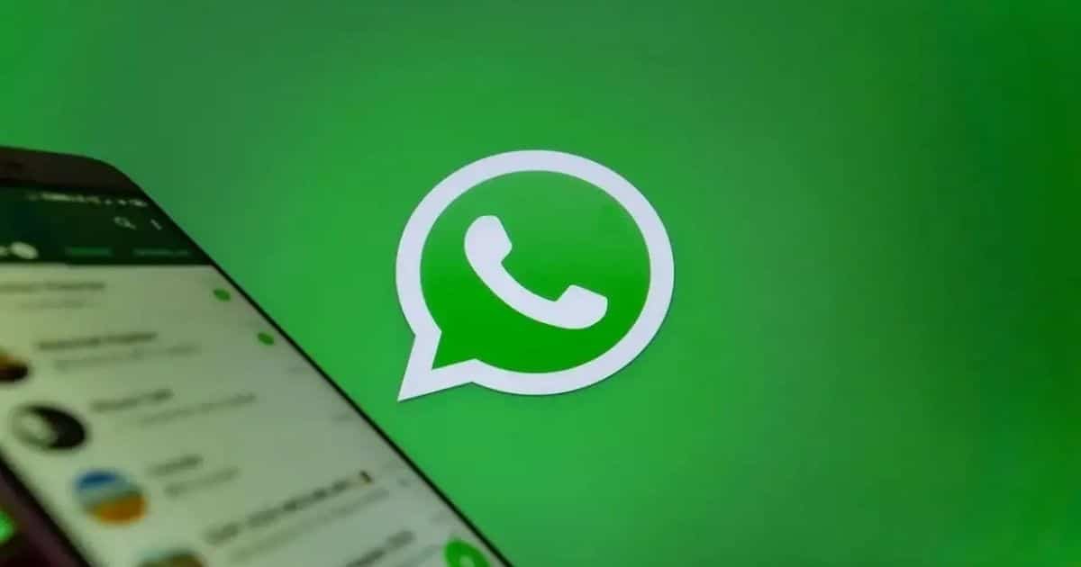WhatsApp iOS Update Lets Users Save Stickers Without Sending Them WhatsApp iOS Update Lets Users Save Stickers Without Sending Them