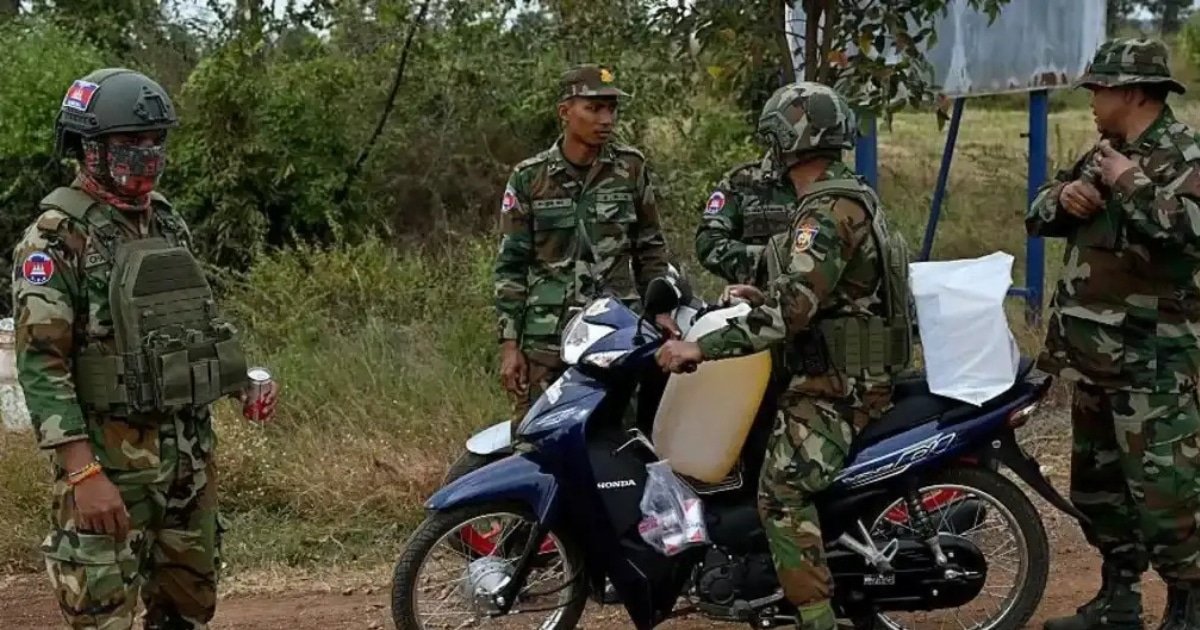 Ceasefire Collapse Cambodia Shuts Thai Border as Fighting Escalates with Air Strikes Ceasefire Collapse Cambodia Shuts Thai Border as Fighting Escalates with Air Strikes