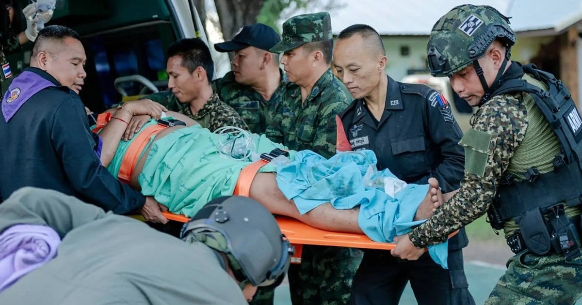 Deadly Clashes Reignite on Thai-Cambodian Border; Both Sides Vow to Continue Fighting Deadly Clashes Reignite on Thai-Cambodian Border; Both Sides Vow to Continue Fighting