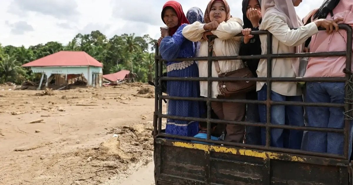 Food Crisis Deepens in Indonesia After Floods Kill Over 770 Food Crisis Deepens in Indonesia After Floods Kill Over 770