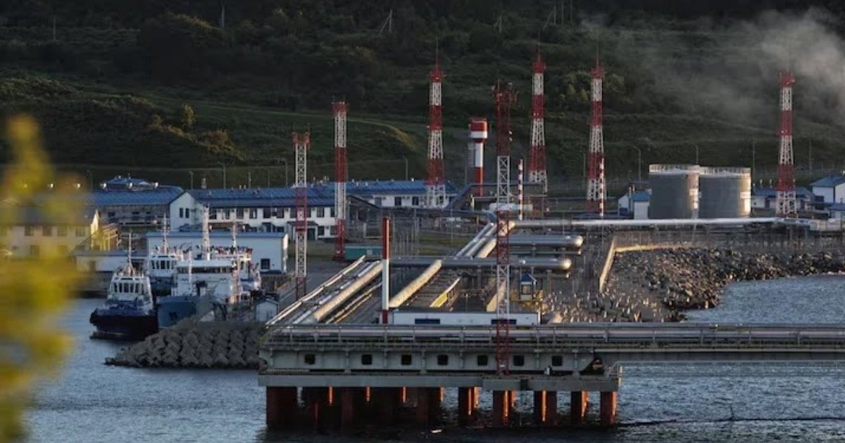 Global Instability Drives Oil Price Surge Amid Yemen and Russia Tensions Global Instability Drives Oil Price Surge Amid Yemen and Russia Tensions