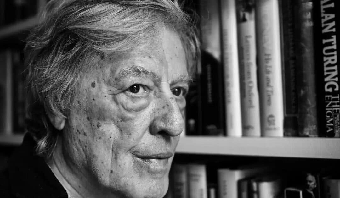 Sir Tom Stoppard, Playwright Who Turned Shakespeare Inside Out and Defined “Stoppardian” Theatre, Dies at 88