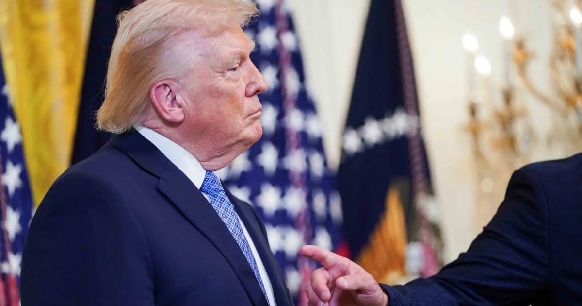 Trump Orders Blockade of Sanctioned Oil Tankers to Venezuela Trump Orders Blockade of Sanctioned Oil Tankers to Venezuela