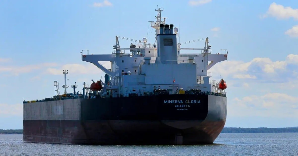 U.S. Coast Guard Commences Active Pursuit of Dark Fleet Vessel in International Waters U.S. Coast Guard Commences Active Pursuit of Dark Fleet Vessel in International Waters