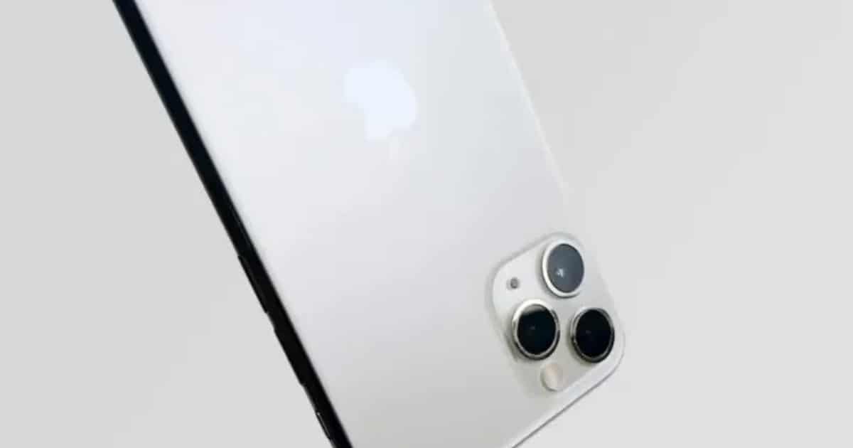 Apple Leaks Reveal Radical iPhone 18 Pro Redesign and iPhone Fold Apple Leaks Reveal Radical iPhone 18 Pro Redesign and iPhone Fold