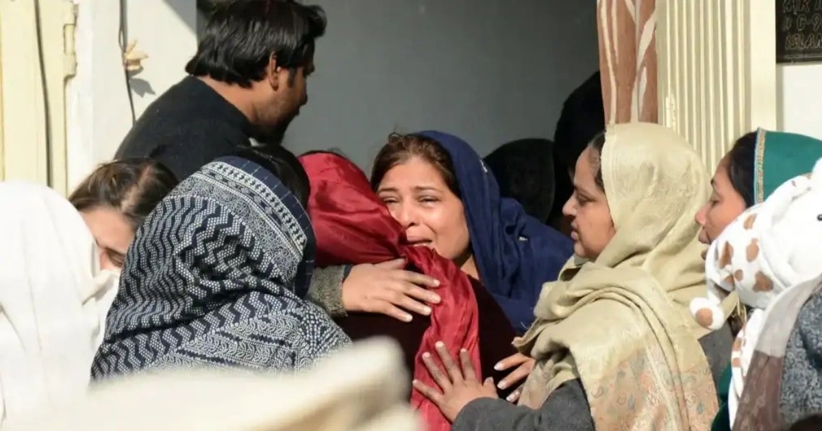 Bride and groom among 8 killed in gas cylinder blast at wedding in Islamabad Bride and groom among 8 killed in gas cylinder blast at wedding in Islamabad
