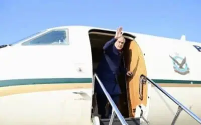 TODAYSTANCE Deputy Prime Minister Departs for Beijing to Co-chair Pakistan-China Dialogue