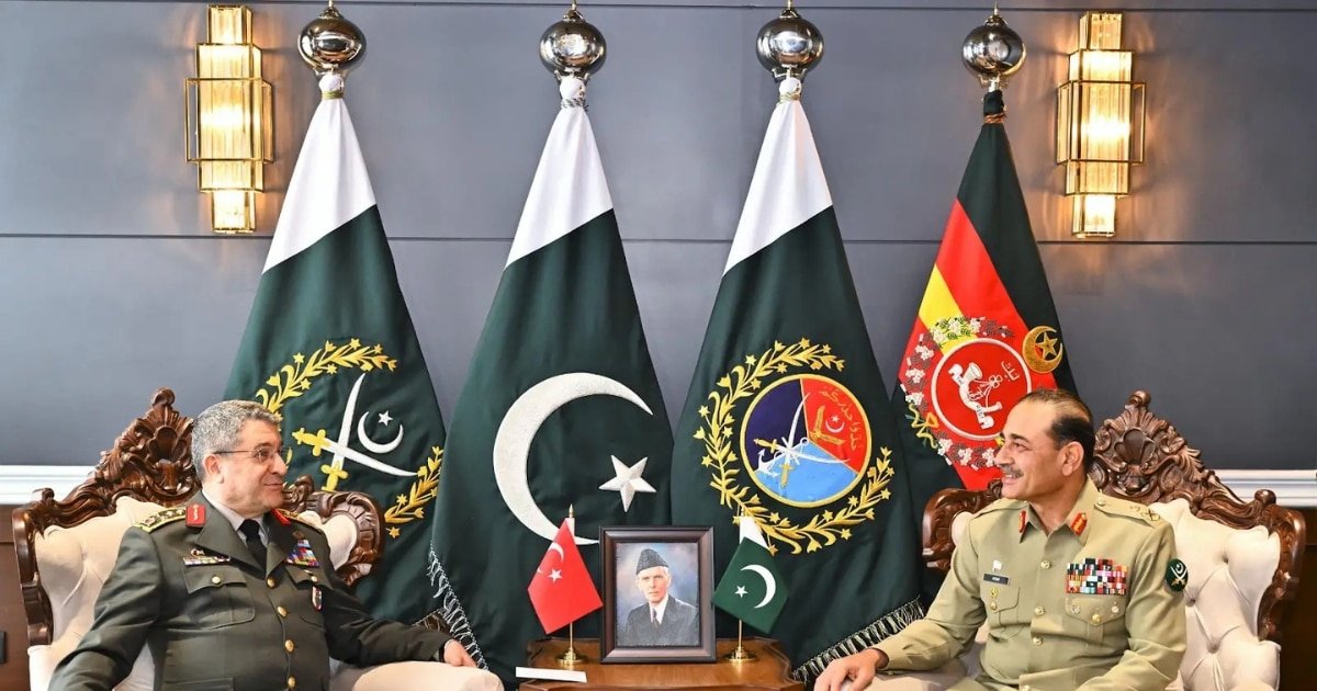 Field Marshal Asim Munir Meets Turkish General Selcuk Bayraktaroglu at GHQ Field Marshal Asim Munir Meets Turkish General Selcuk Bayraktaroglu at GHQ