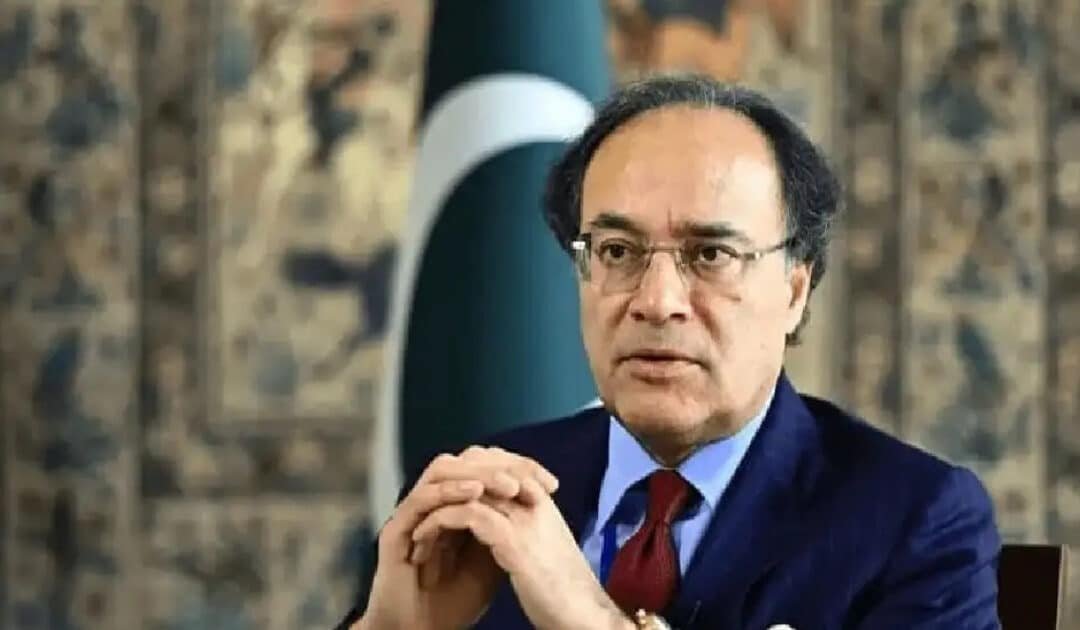 Finance Minister Highlights Pakistan’s ‘East Asia Moment,’ Urges Business Model Modernization