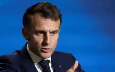 TODAYSTANCE France announces Legislative Initiative to Ban Social Media for Children under 15