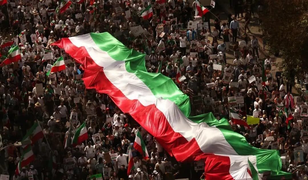 Global Powers Clash over Iranian Unrest as U.S. Demands Institutional Overthrow