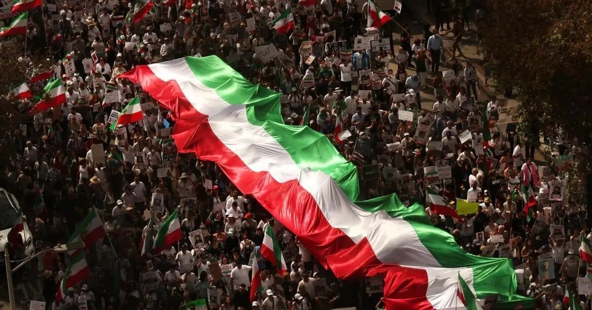 Global Powers Clash over Iranian Unrest as U.S. Demands Institutional Overthrow Global Powers Clash over Iranian Unrest as U.S. Demands Institutional Overthrow