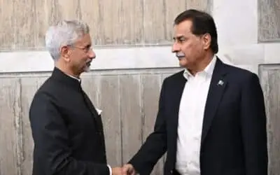 Indian and Pakistani Officials Hold First Interaction in Dhaka Following May Conflict