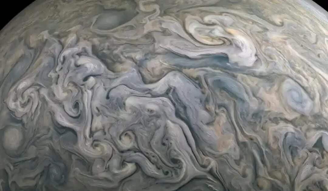 Jupiter Holds More Oxygen Than the Sun, New Simulations Reveal
