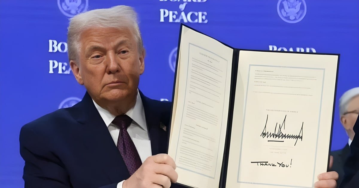 New Gaza Trump and Kushner Unveil $25 Billion Luxury Riviera at Davos New Gaza Trump and Kushner Unveil $25 Billion Luxury Riviera at Davos