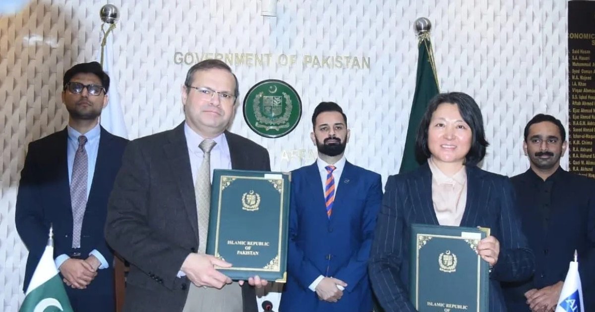 Pakistan and ADB Sign $304.5 Million Agreements to Bolster Climate Resilience, and Green Agriculture Pakistan and ADB Sign $304.5 Million Agreements to Bolster Climate Resilience, and Green Agriculture