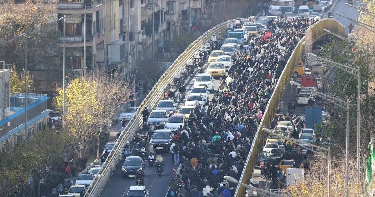 Protests Intensify Across Iran Over Currency Collapse Protests Intensify Across Iran Over Currency Collapse