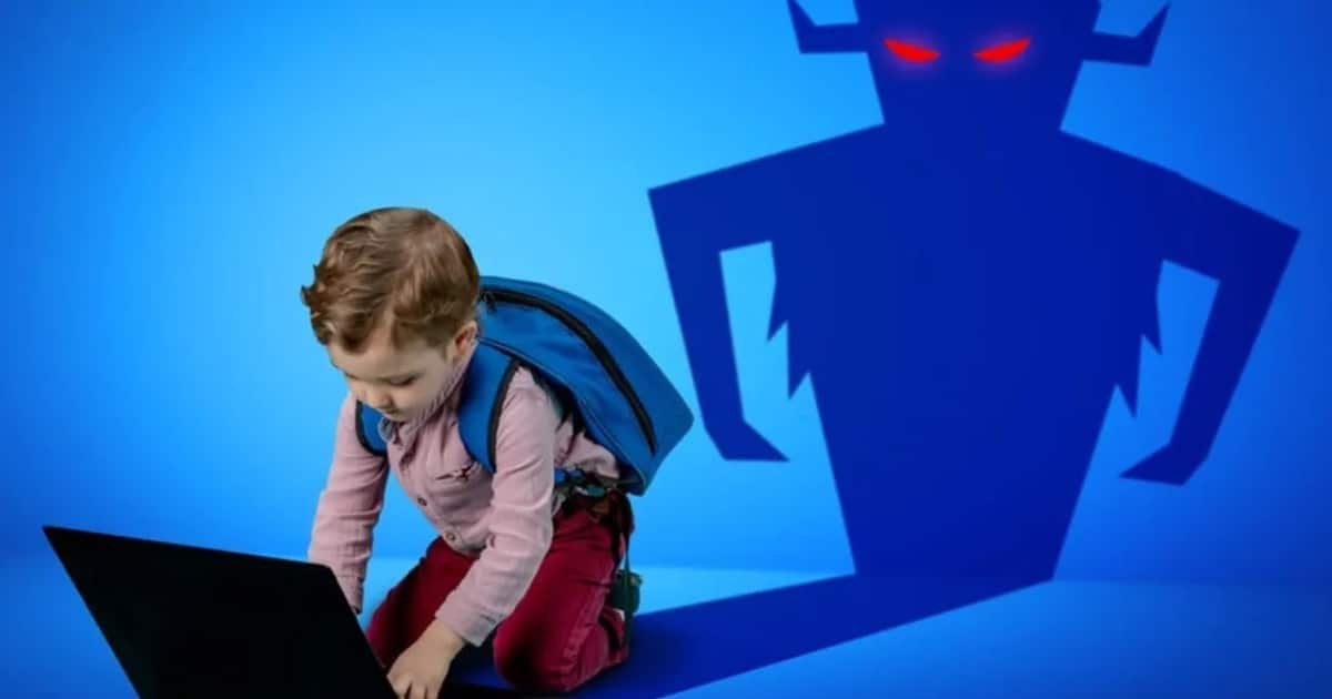 UK Leading the Way A New Chapter for Children’s Safety Online UK Leading the Way A New Chapter for Children’s Safety Online