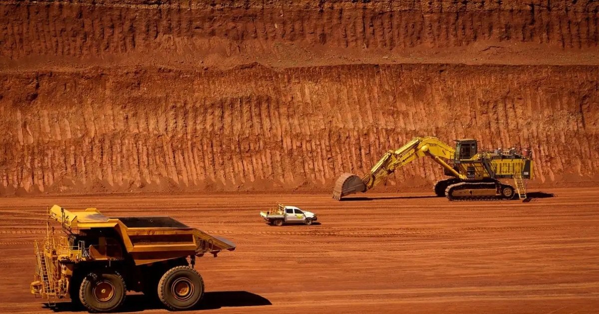 Iron Ore Prices Retreat as Chinese Port Inventories Surge Ahead of Lunar New Year Iron Ore Prices Retreat as Chinese Port Inventories Surge Ahead of Lunar New Year