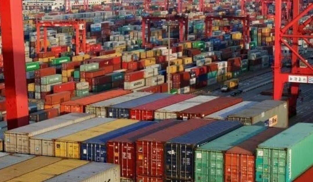 Pakistan Exports Plunge by $1.34 Billion Over Seven Months