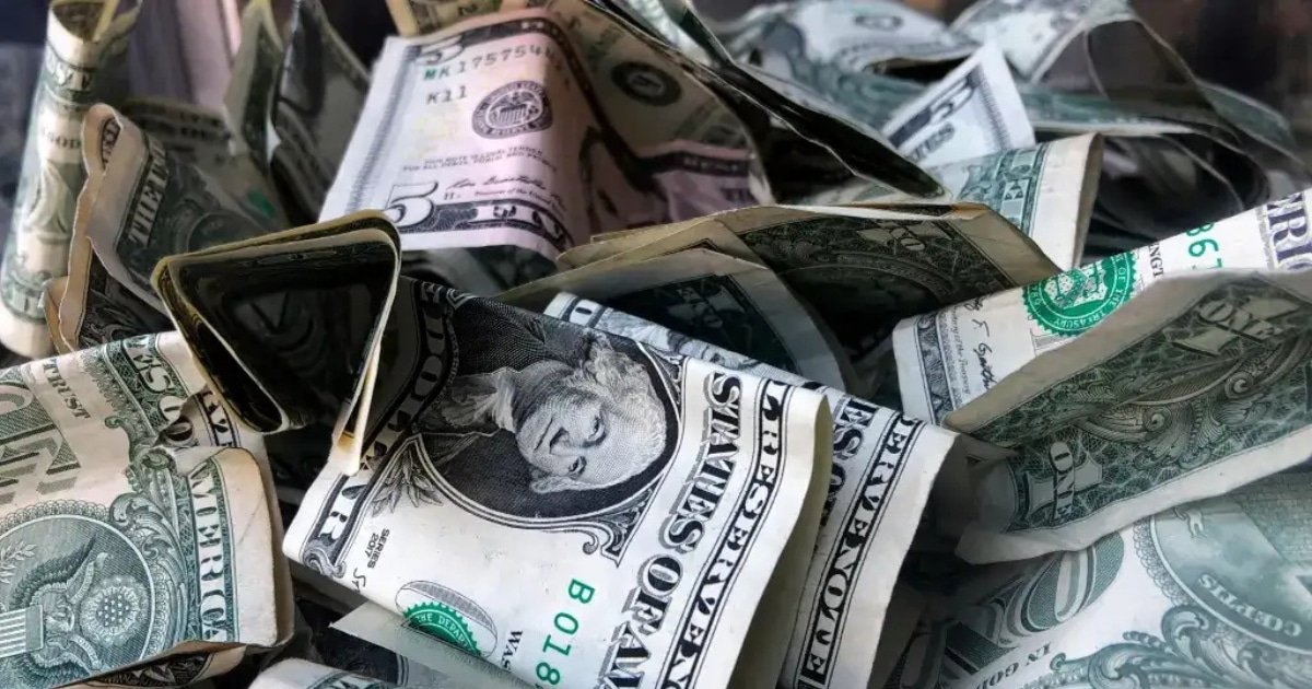 Pakistan Secures Debt Relief as UAE Rolls Over $2 Billion Loan Pakistan Secures Debt Relief as UAE Rolls Over $2 Billion Loan