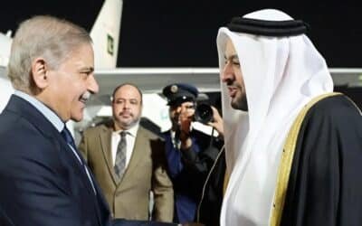 Prime Minister Shehbaz Sharif Engages Qatari Leadership to Bolster Strategic and Economic Ties