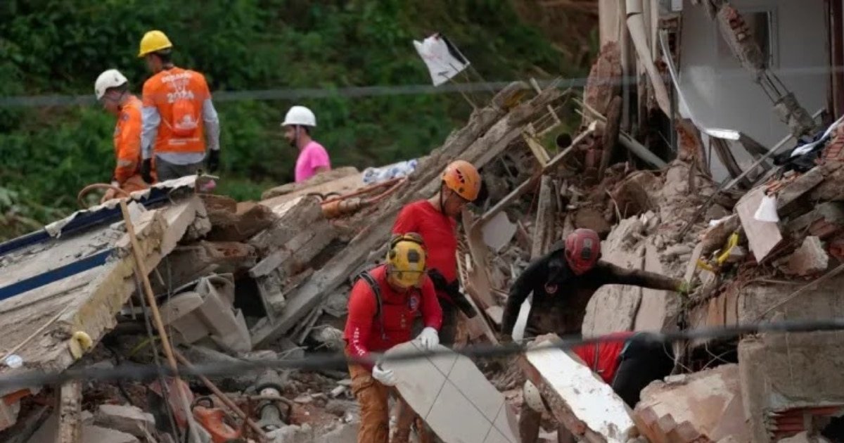 Tragedy in Brazil Record Rains Kill 23 in Minas Gerais Tragedy in Brazil Record Rains Kill 23 in Minas Gerais
