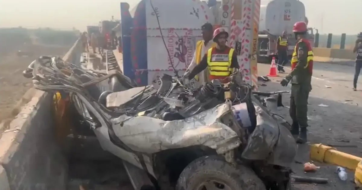 Tragedy on the M9 Death Toll Rises to 13 in Multi-Vehicle Motorway Crash Tragedy on the M9 Death Toll Rises to 13 in Multi-Vehicle Motorway Crash