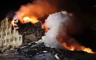 TODAYSTANCE 11 Dead, as New Russian “Izdeliye-30” Missile Obliterates Kharkiv Apartment Block