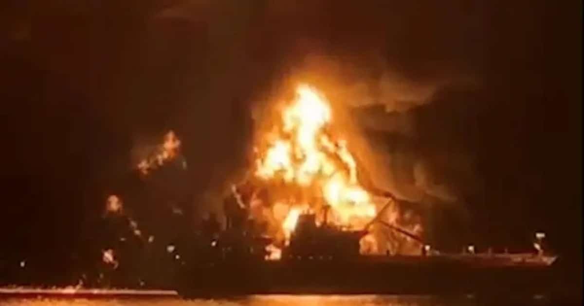 Attacks in the Gulf Rising Tensions After Explosive Boats Target Oil Tankers Attacks in the Gulf Rising Tensions After Explosive Boats Target Oil Tankers