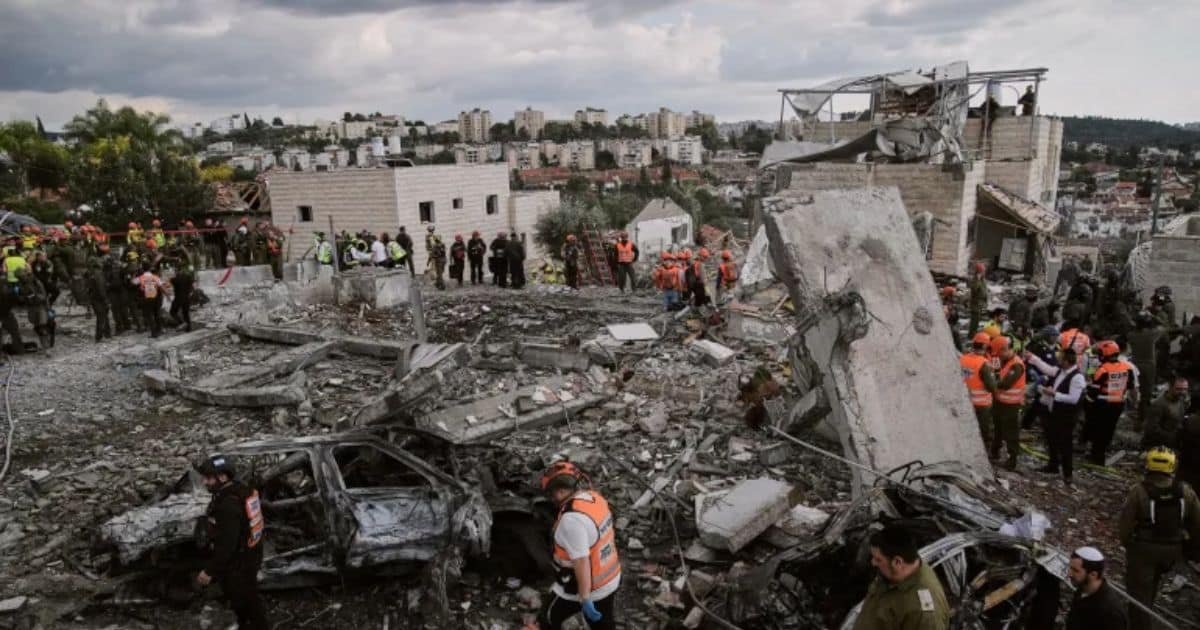 Deadly Iranian Salvo Hits Beit Shemesh, Ten Confirmed Casualties in Israel Deadly Iranian Salvo Hits Beit Shemesh, Ten Confirmed Casualties in Israel