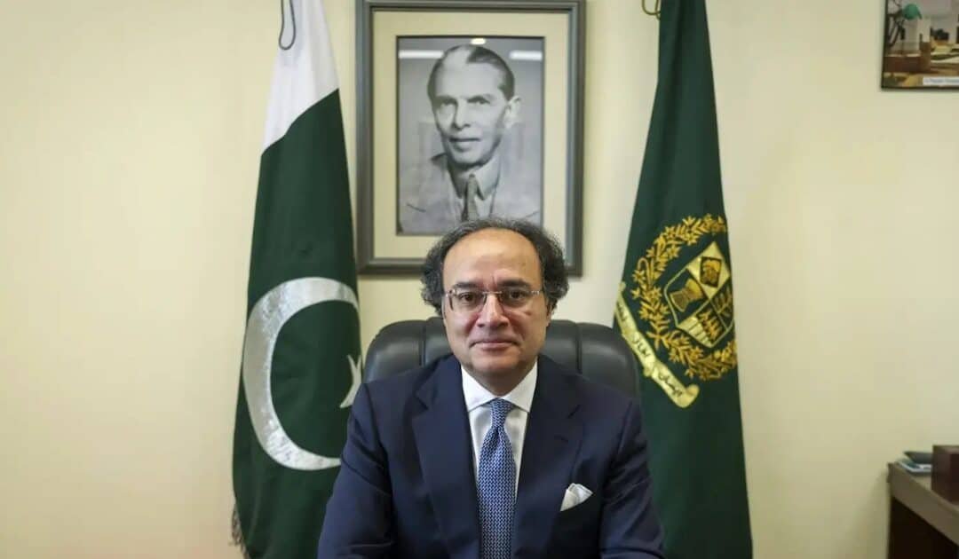Finance Minister Announces National Energy Conservation Plan