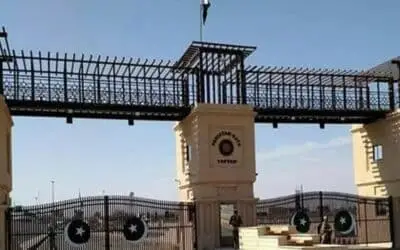 TODAYSTANCE Hundreds of Pakistani Nationals Cross Taftan Border Amid U.S.-Israeli Missile Strikes